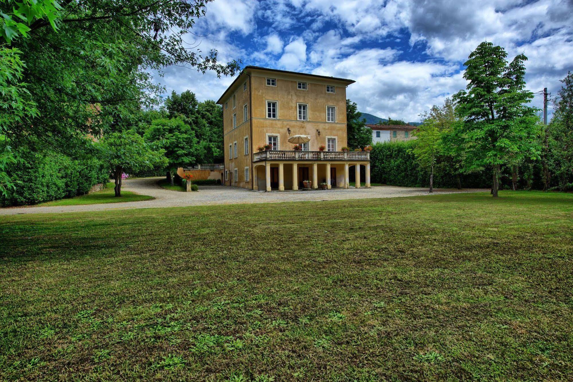 Villa Fiamma By Posarellivillas Piaggiori Eksteriør billede